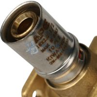 Тройник пресс настенный с креплением 16x1/2" Stout SFP-0015-001216
